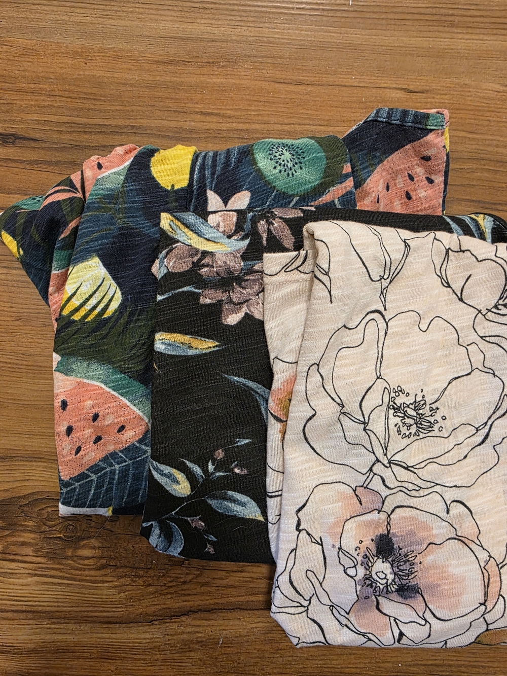 * Set Of 3 * Sleeveless Knit Tops | Size Medium